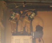 BA crews at a Cold Store fire