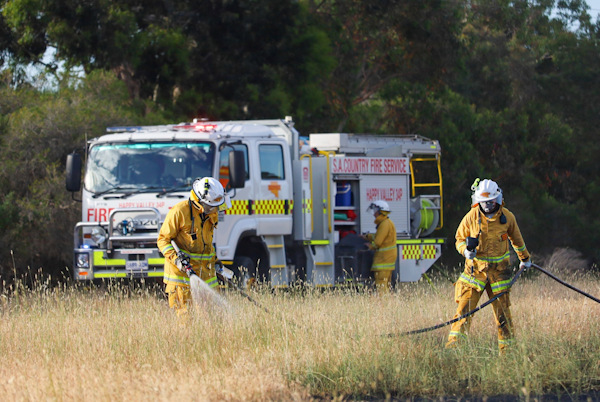 Grass fire, Onkaparinga Hills