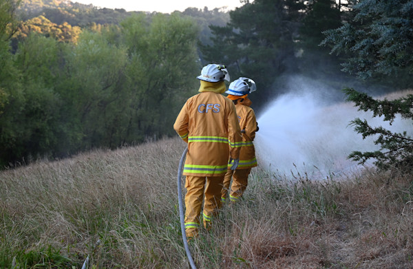 Grass fire training, Basket Range