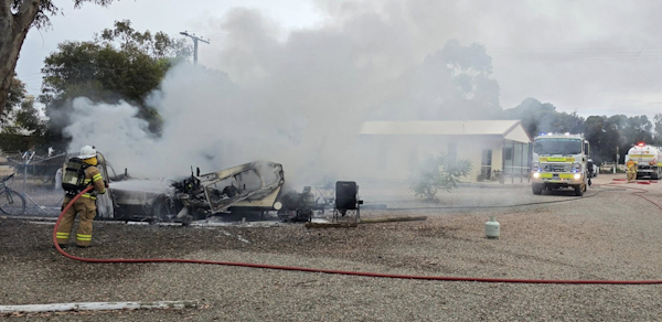 Caravan fire, Gladstone