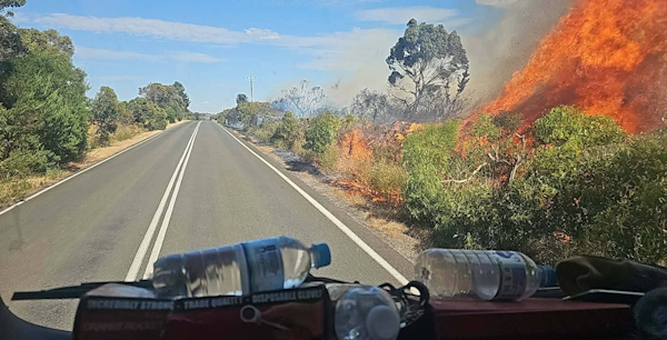 Scrub fire, Tooperang