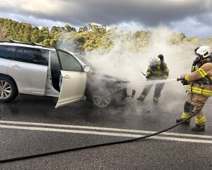 Vehicle fire, Coromandel East from Coromandel Valley CFS