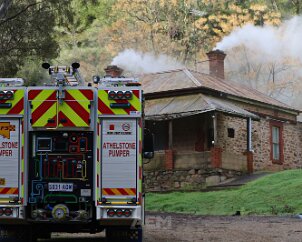 Structure fire exercise, Horsnell Gully from Adelaide Emergency Media