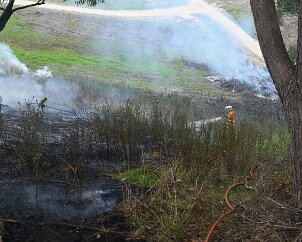 Grass fire, Ashton from Pip McGowan, CFS Promotions Unit