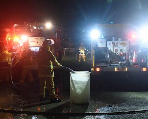 Hose drill training, Uraidla from Ashley Hosking, CFS Promotions Unit