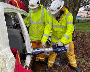 Road Crash Rescue Training, Jamestown from Phil Tapscott