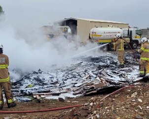 Rubbish fire, St Kilda from Salisbury CFS