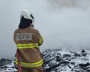 Rubbish fire, St Kilda from Salisbury CFS
