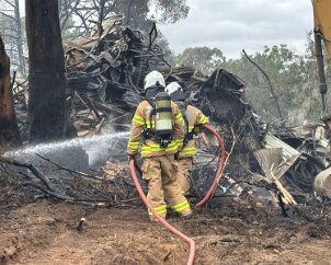 House, Sheds and scrub fire, Spring Farm from Clare CFS
