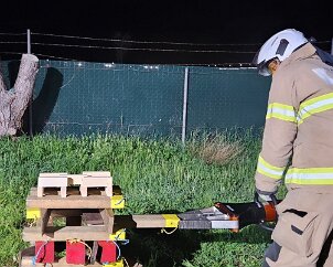 Road Crash Rescue Training, Aldinga Beach CFS from Aldinga Beach CFS