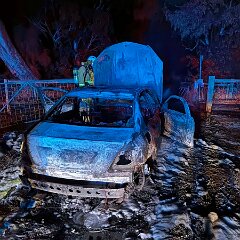 Vehicle and grass fire, McLaren Vale from McLaren Vale CFS