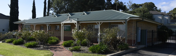 Mitcham Station