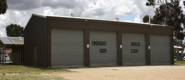 Lameroo Station vehicle bays