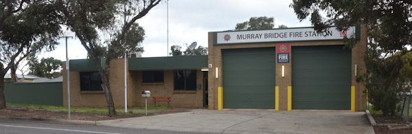 Murray Bridge station